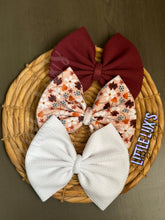 Load image into Gallery viewer, BLUSHING AUTUMN | MARSALA | WHITE - BOWS
