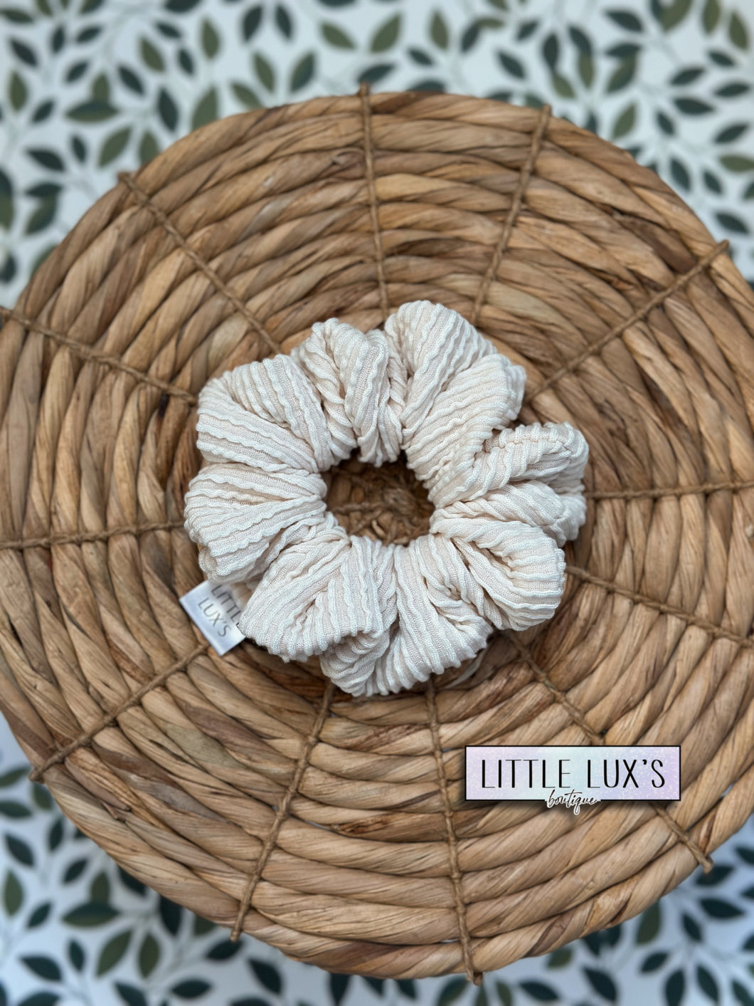 Ivory Waved Scrunchie